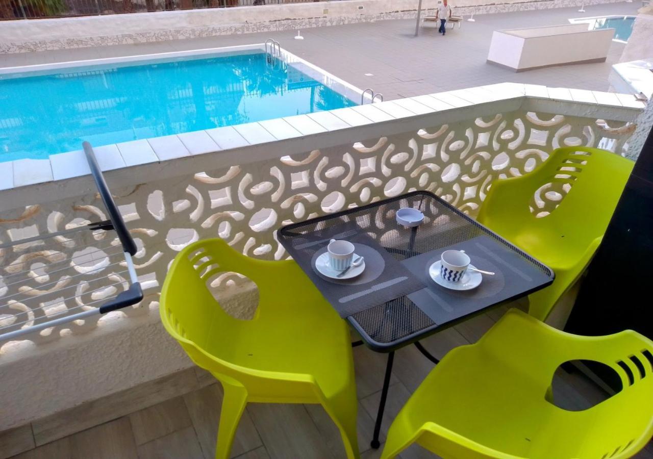 Buena Vibra Tenerife Sur 플라야데라스아메리카스 외부 사진